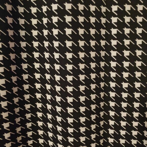 Plus Houndstooth Print Jacket & Skirt Without Belt - Picture 3 of 3